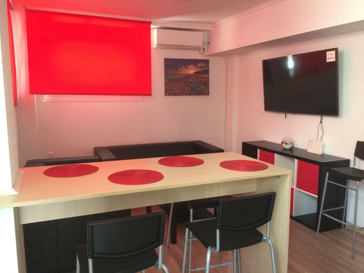 Loutraki Hostel 外观 照片