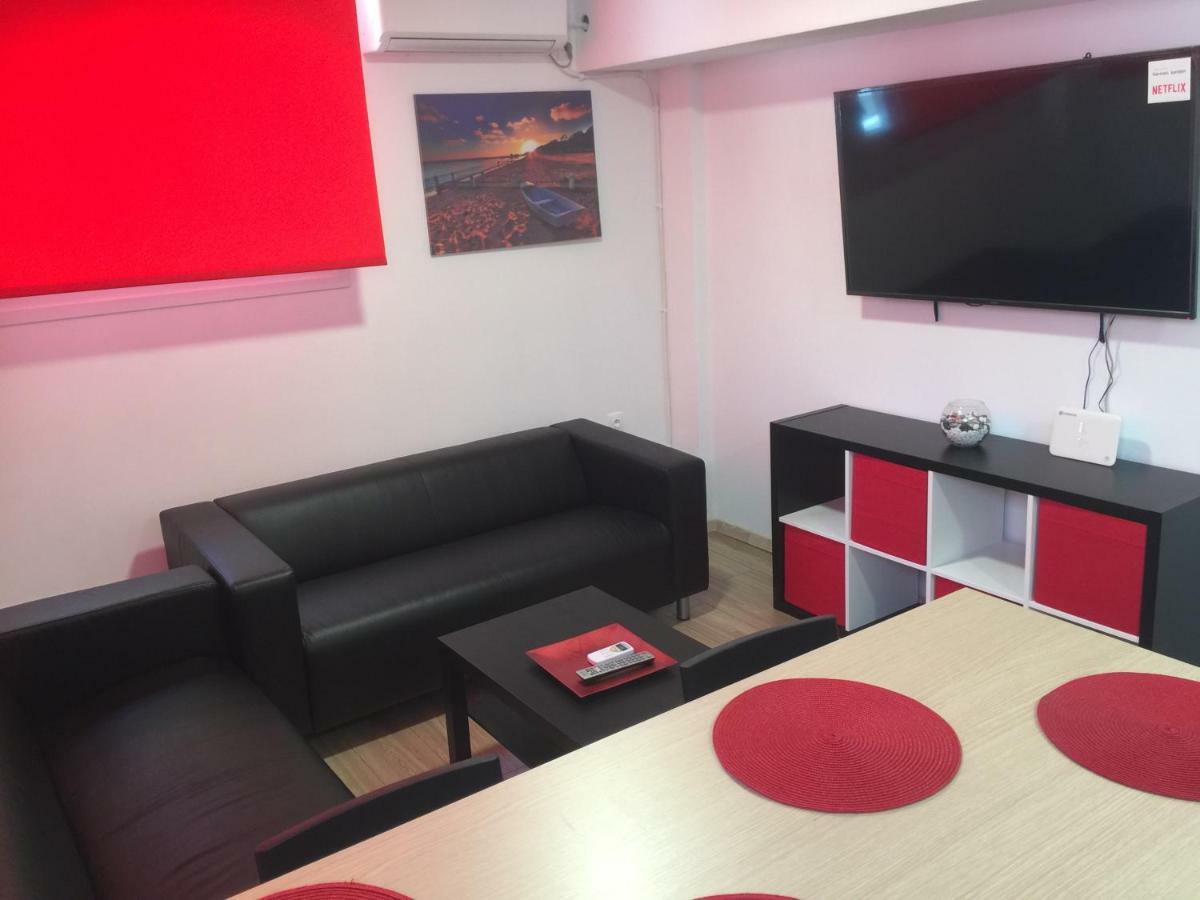 Loutraki Hostel 外观 照片